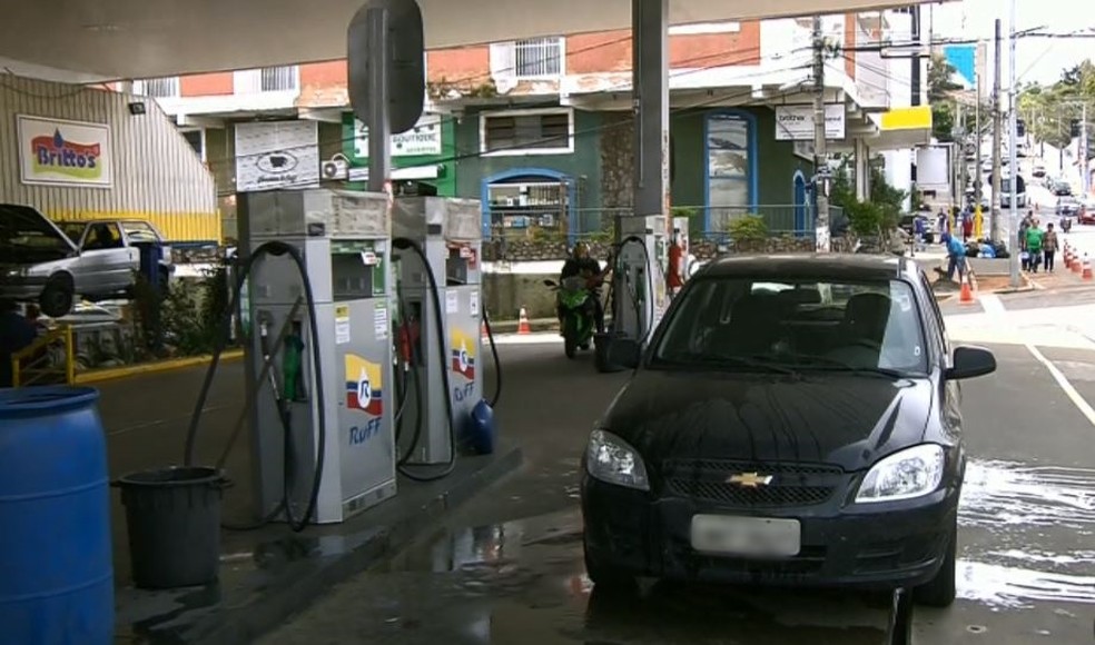 Postos de combustíveis mantêm aumento de preço de gasolina e etanol após  greve em Varginha, MG | Sul de Minas | G1