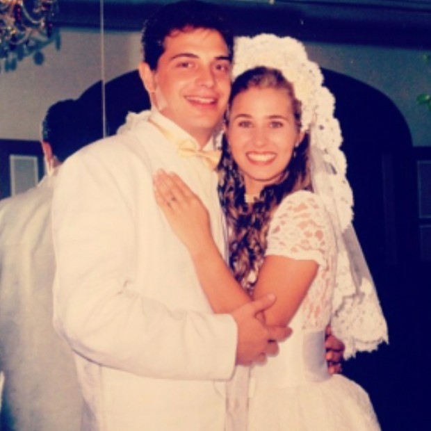 Conrado e Andréa Sorvetão estão casados desde 1994 (Foto: Arquivo pessoal)