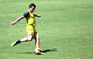 Bernardo no treino do Vasco (Foto: Bruno Gonzalez / Agência O Globo)