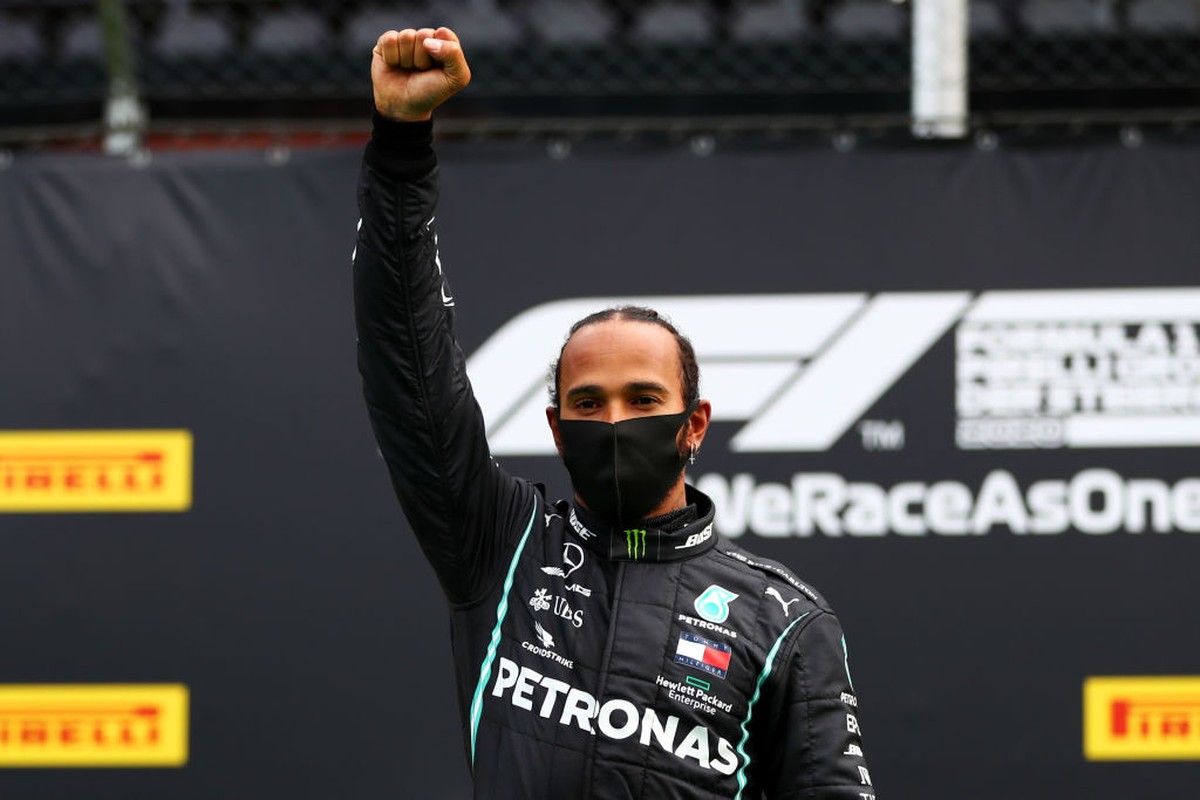 Lewis Hamilton cobra Ferrari por mais responsabilidade e ações contra o  racismo | fórmula 1 | ge
