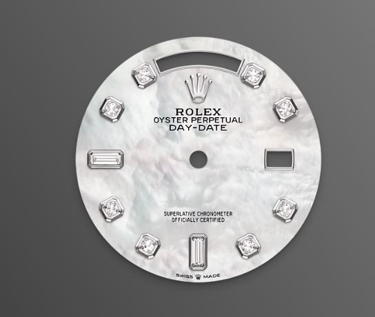 Mostrador em madrepérola do relógio Rolex que é alvo de investigação — Foto: Reprodução