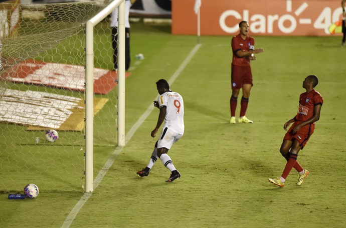 Riascos - Vasco - Friburguense  (Foto: André Durão)