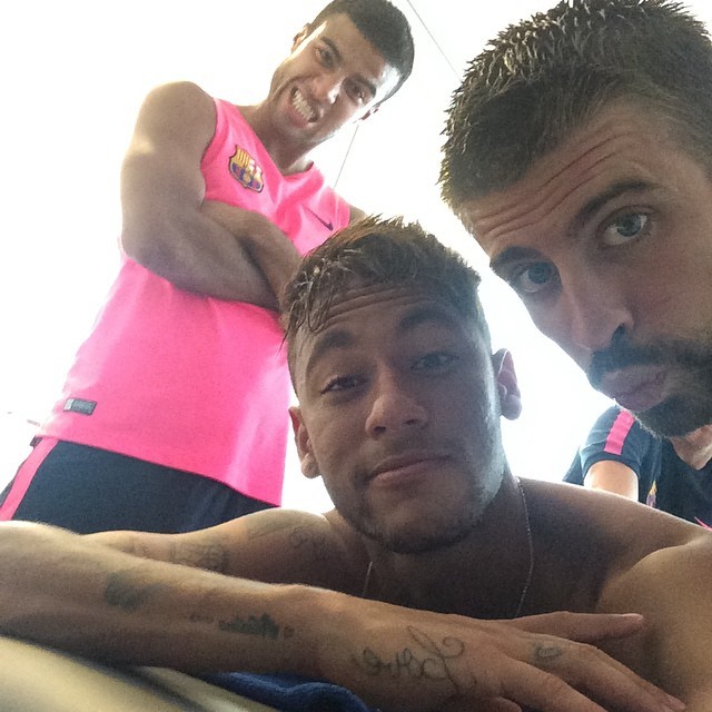 Neymar, Piqué e Rafinha (Foto: reprodução Instagram)