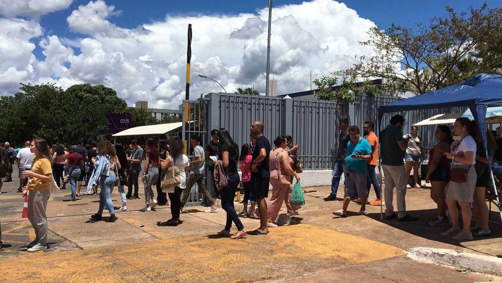 Enem 2022: 73% dos inscritos fizeram prova neste domingo 