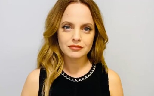 Atriz de 'Beleza Americana' e 'American Pie' revela que começou a usar metanfetamina após sofrer abuso sexual na infância - Vimarsana News