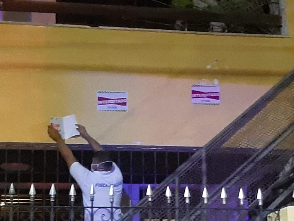 Mais de 200 pessoas sem m&aacute;scara s&atilde;o flagradas em casa de eventos no bairro do Garcia, em Salvador &mdash; Foto: Divulga&ccedil;&atilde;o / Semop