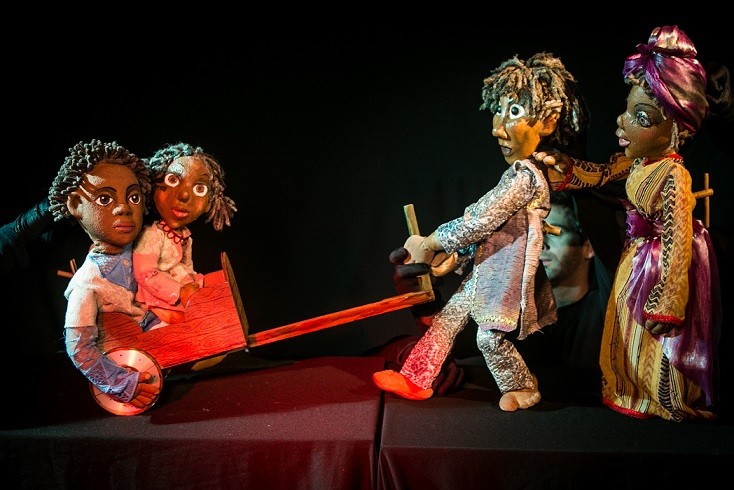 teatro infantil menino coragem articulante 3 (Foto: João Valério)