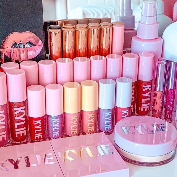 Produtos da Kylie Cosmetics (Foto: Reprodução/Instagram)