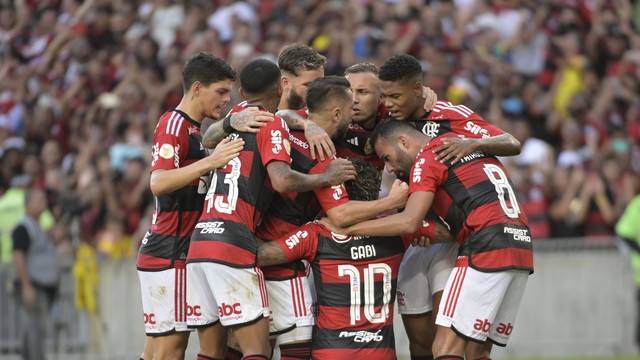 Gabigol comemora gol do Flamengo contra o Coritiba