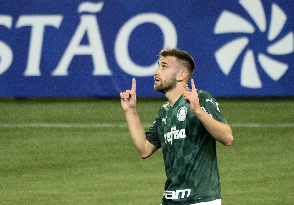 Paulistão vira laboratório para jogadores mais experientes do Palmeiras mostrarem serviço