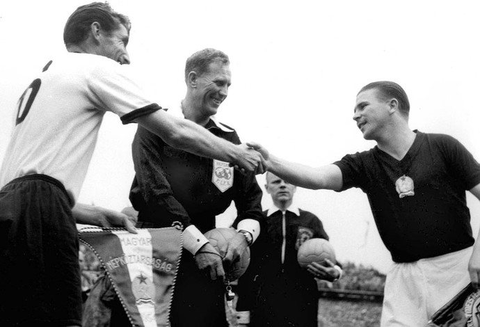 Copa do Mundo 1954 - Ferenc Puskas Hungria  (Foto: Agência AP )