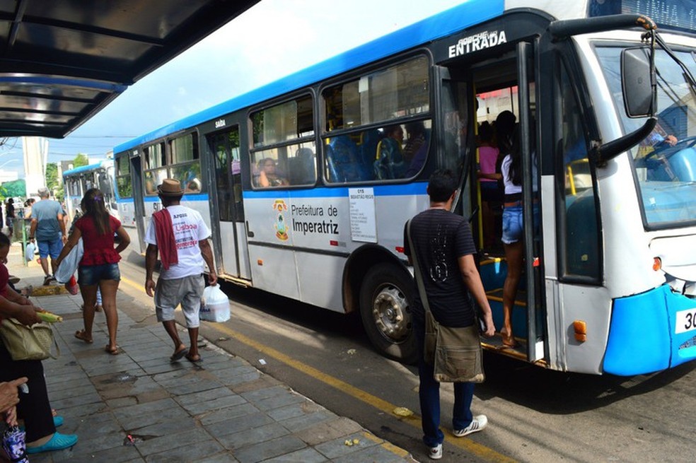 JustiÃ§a do MaranhÃ£o determinou que empresas de Ã´nibus interestadual de Imperatriz paguem multa por descumprimento de normas de gratuidade. (Foto: PatrÃ­cia AraÃºjo/Prefeitura de Imperatriz)