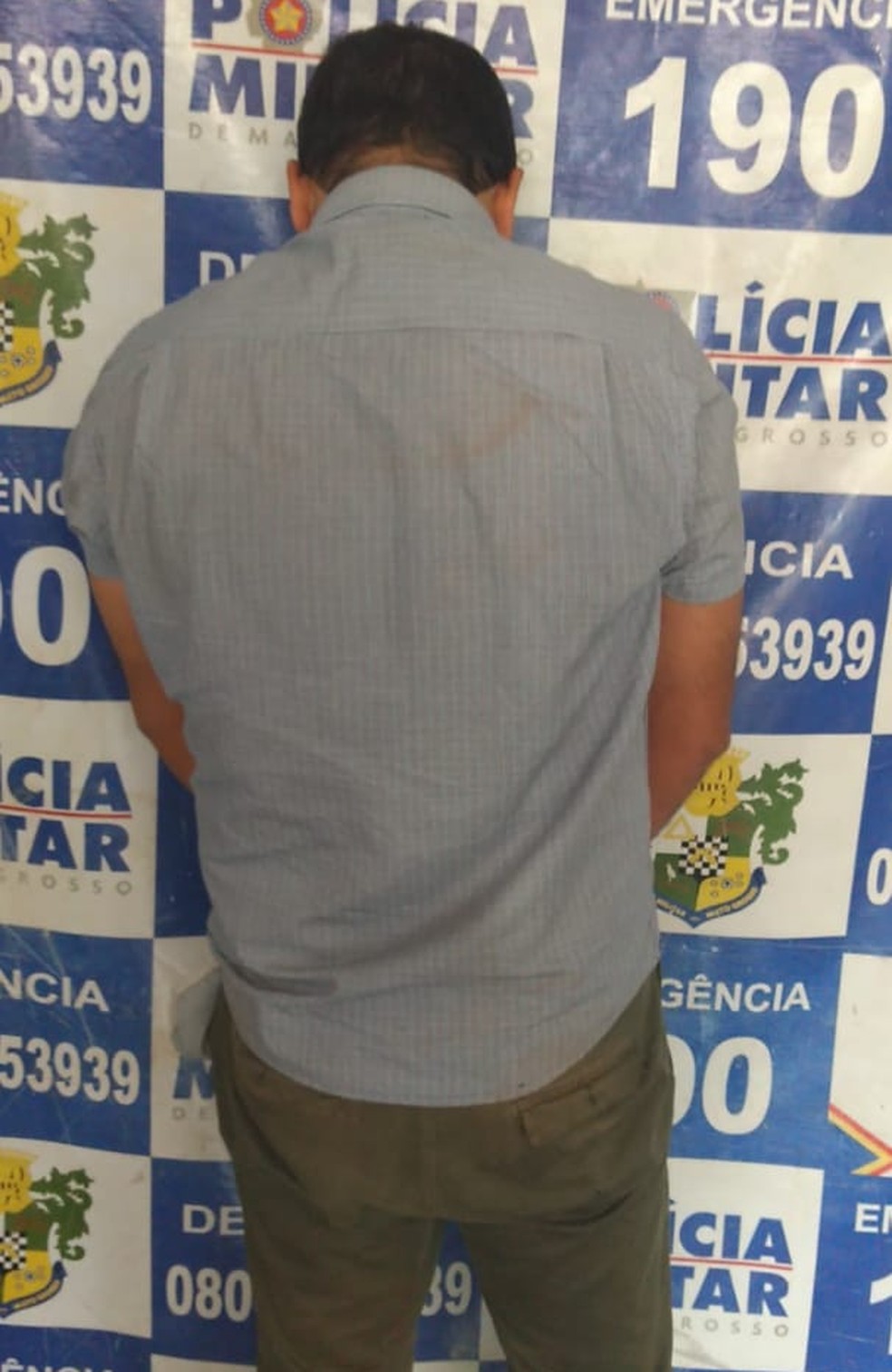 Cleiton Gomes Da Silva, de 45 anos, é professor de xadrez e esfaqueou a diretora Rosileide Vaz da Silva — Foto: Polícia Militar de Mato Grosso/Assessoria