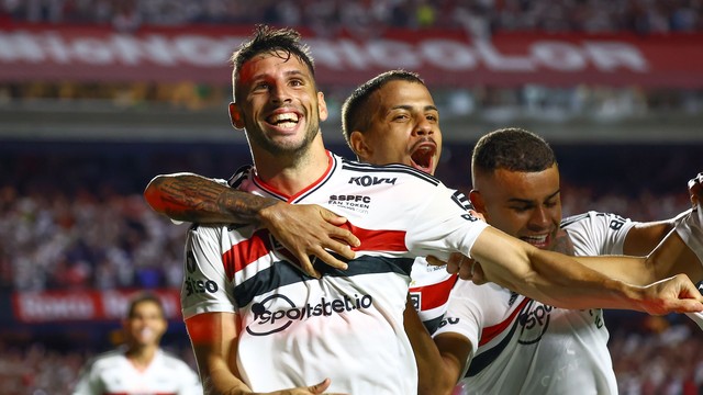 Calleri comemora em São Paulo x Palmeiras