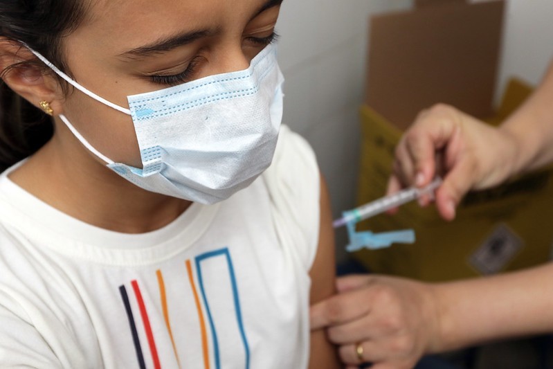 Cerca de 41% das crianças entre 5 e 11 anos estão vacinadas contra Covid no DF, diz Saúde