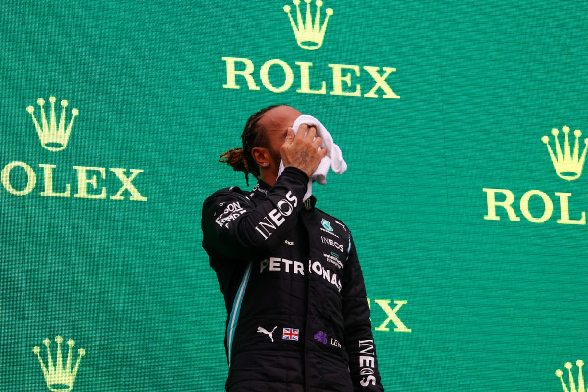 Hamilton liga exaustão após GP da Hungria à suspeita de ...
