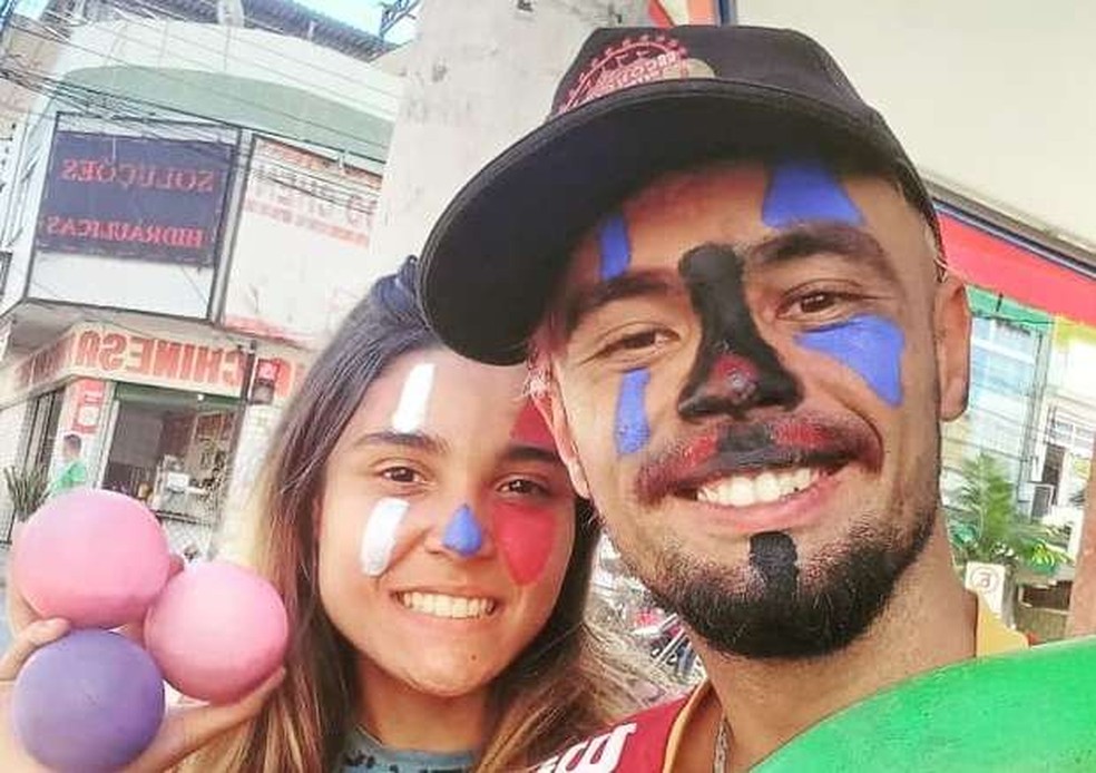 Casal dividia moto e paixão por viagens e aventura — Foto: Redes sociais/ Reprodução