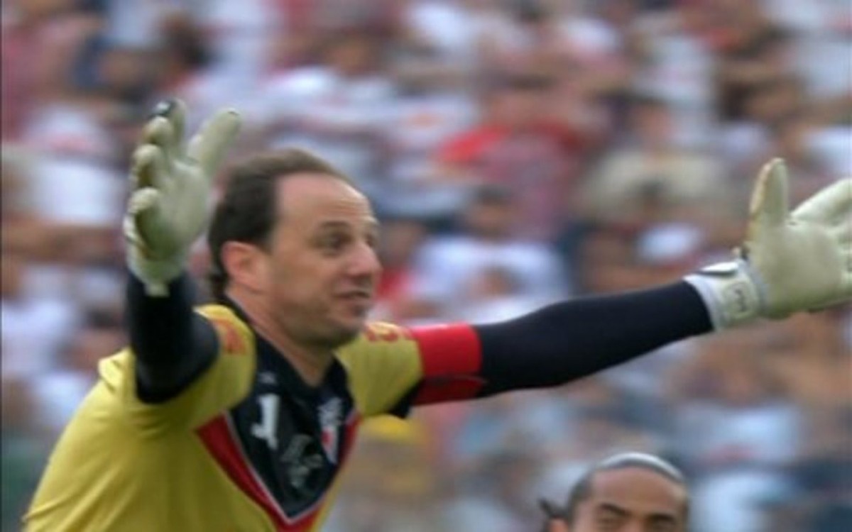Uma década do centésimo gol de Rogério Ceni veja dez curiosidades sobre lance histórico do São