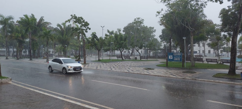 Chuva devem cair forte em algumas regiões  — Foto: Murilo Lima/Rede Amazônica Acre 