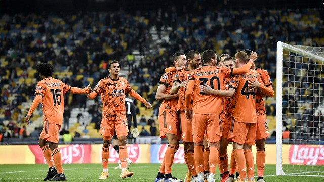 Juventus vence o Dínamo de Kiev por 2 a 0 na abertura da Liga dos Campeões