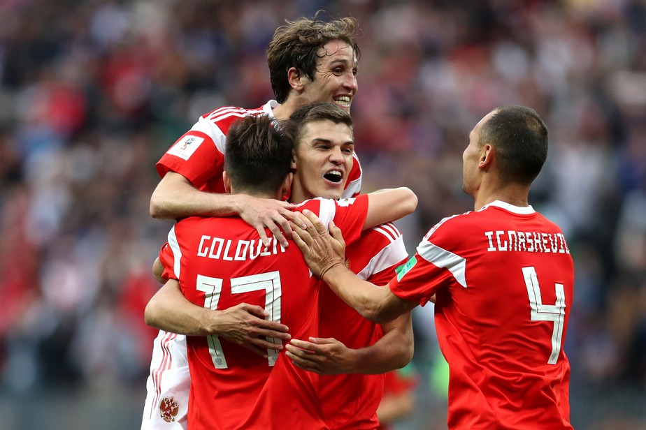 RÃºssia 5x0 ArÃ¡bia Saudita: imposiÃ§Ã£o fÃ­sica e de ritmo