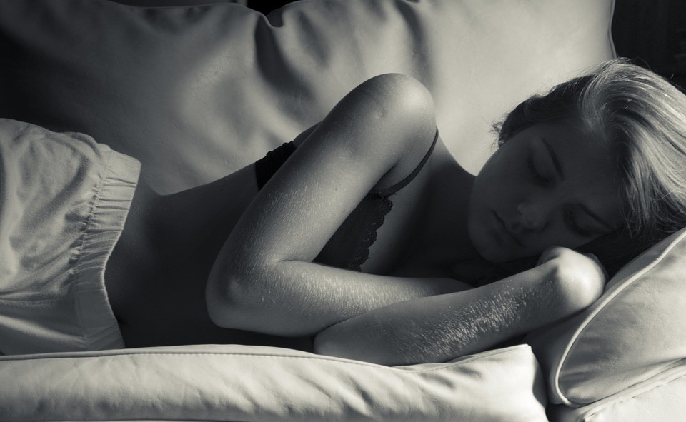 Segundo especialistas, tirar mais sonecas não significa ser mais saudável, ou seja, fatores não são diretamente proporcionais (Foto: Pixabay)