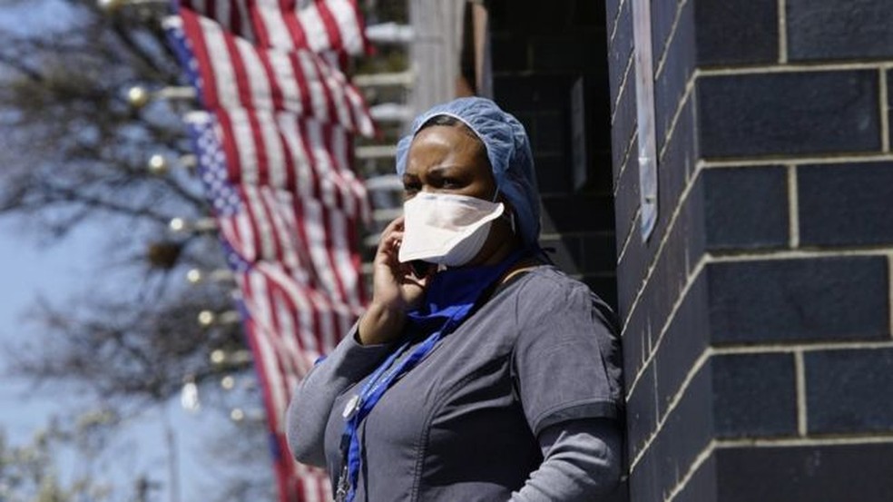 Em Chicago, morte de pacientes negros relacionadas ao coronavírus é desproporcional ao tamanho da população negra — Foto: Reuters
