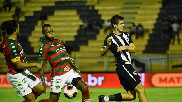 Botafogo x Portuguesa pela semifinal da Taça Rio