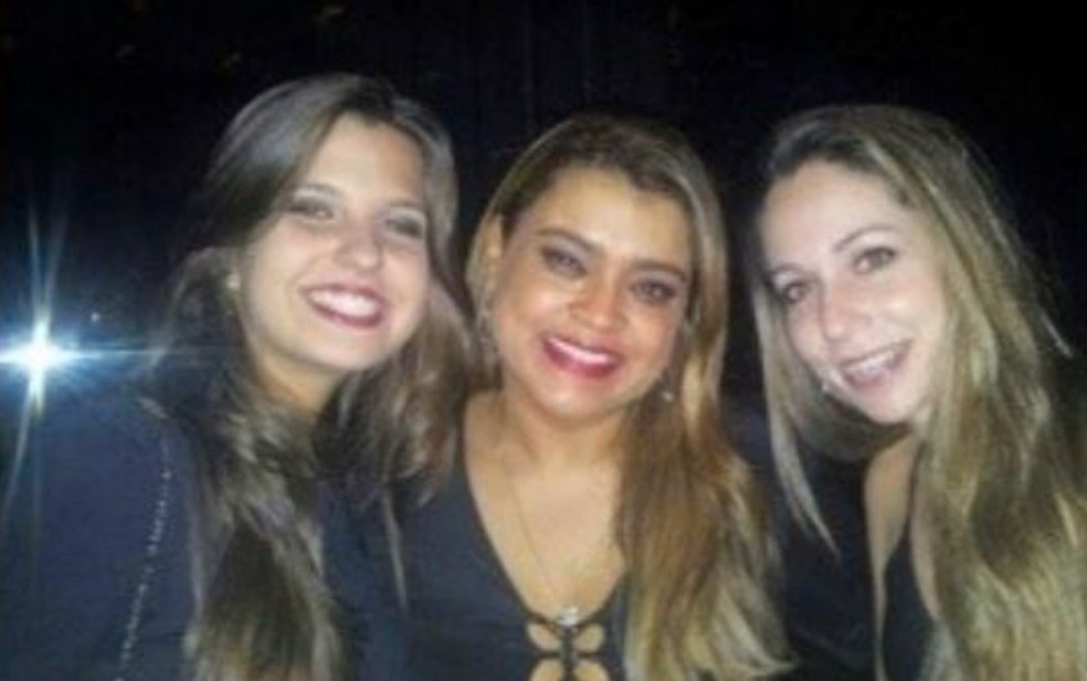 A coantora Preta Gil também estava na festa — Foto: Marina Ozorio/Arquivo Pessoal