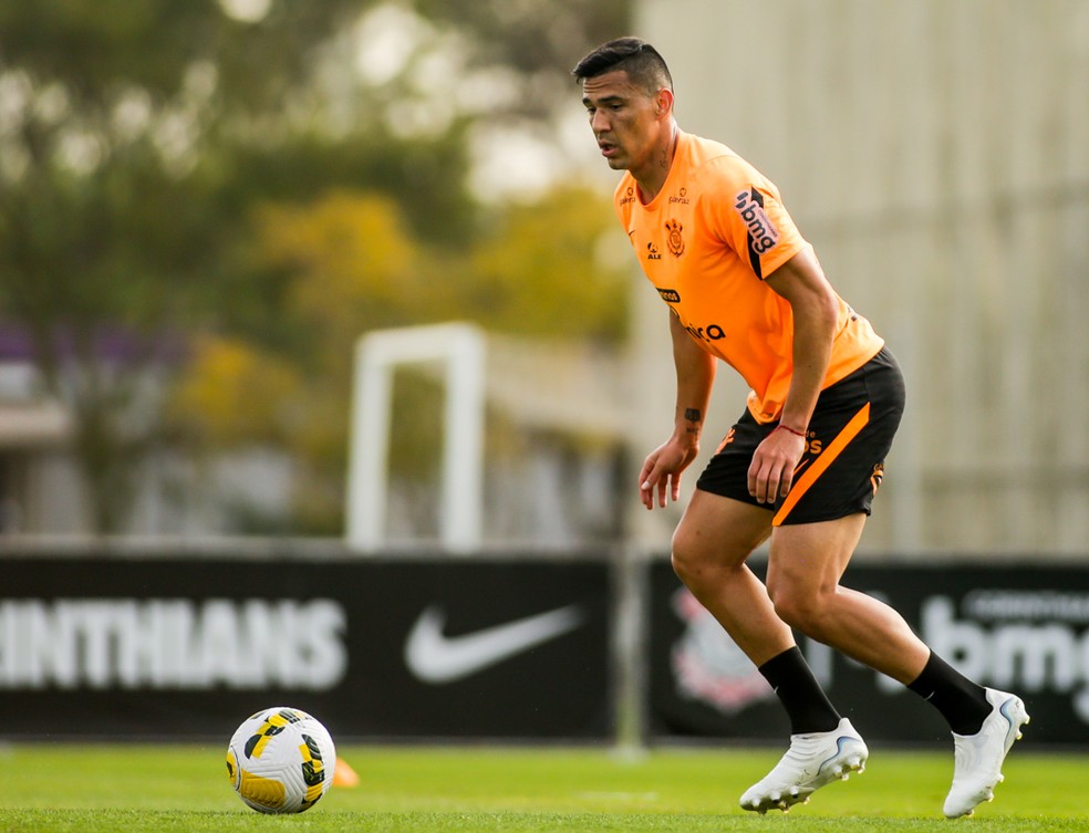 Balbuena em treino pelo Corinthians — Foto: Rodrigo Coca / Ag.Corinthians