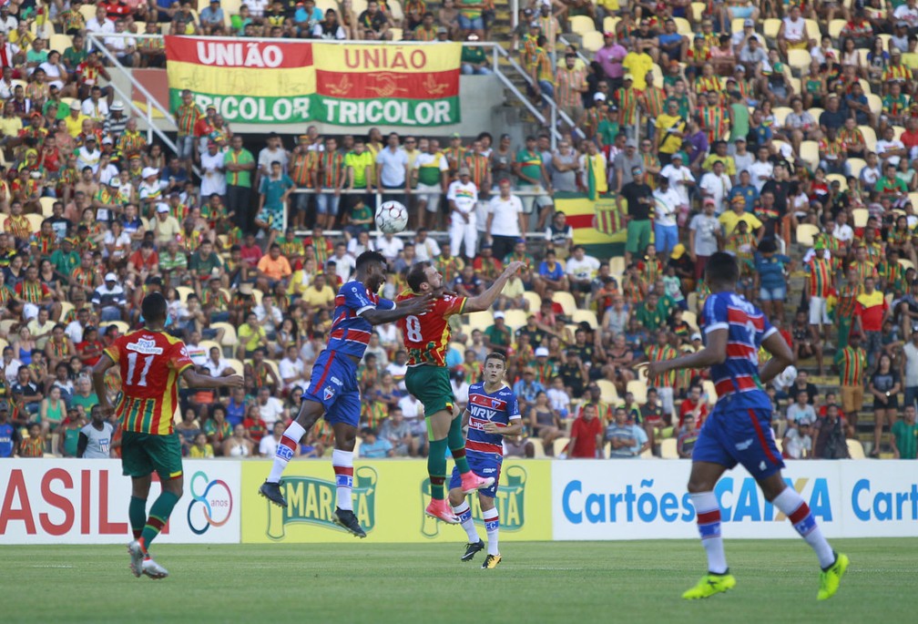 O Fortaleza despachou o Sampaio Corrêa na semifinal nordestina e agora vai tentar repetir a façanha do Guarany de Sobral, único time cearense a conquistar um título nacional (Foto: Paulo Soares / O Estado)