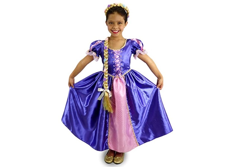 Além da diversão, a criança pode se vestir como a princesa Rapunzel, dos clássicos da Disney  (Foto: Reprodução/Amazon)