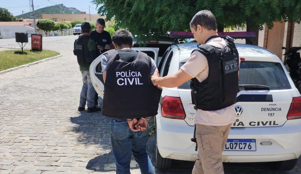 Suspeito de matar ex-esposa na frente do filho é preso na PB — Foto: Divulgação/Polícia Civil