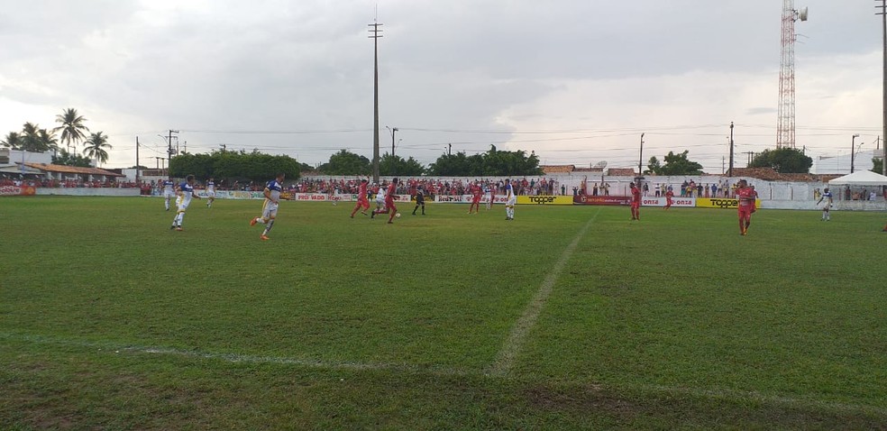 Freipaulistano goleia o Dorense no Estádio Ariston Azevedo — Foto: Reginaldo Goveia/FSF