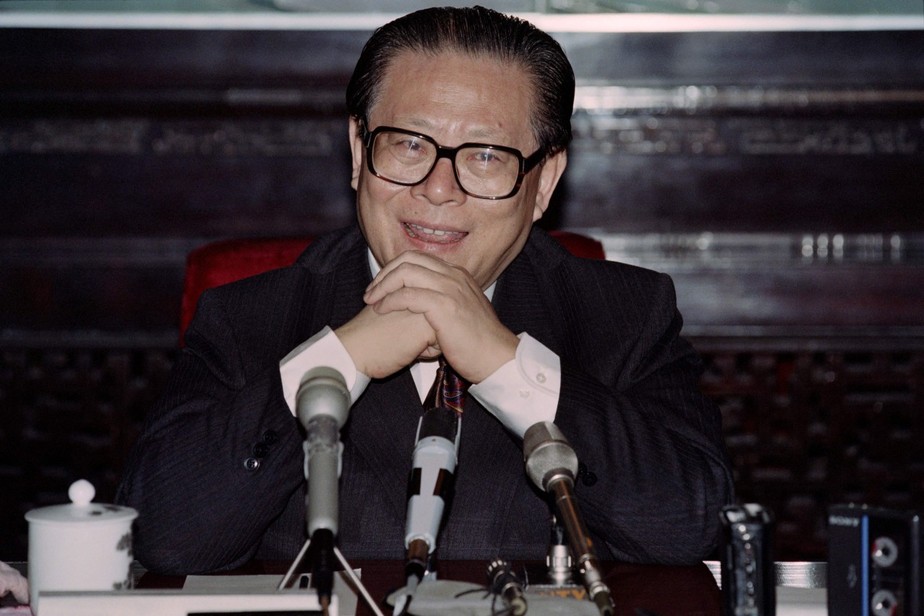 Ex-presidente da China, Jiang Zemin, fotografado em 1992