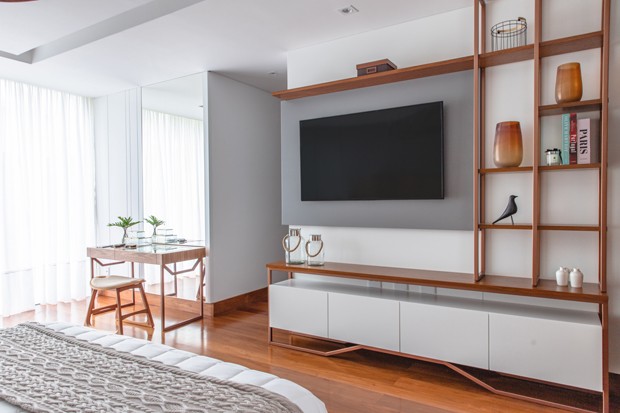 Luz, conforto e décor atemporal em casa de 308 m² (Foto: Isaac Freitas)