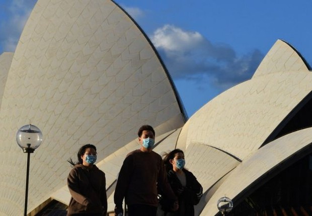Sydney, maior cidade da Austrália e onde avanço da covid-19 preocupa no atual estágio, endureceu lockdown (Foto: EPA via BBC)