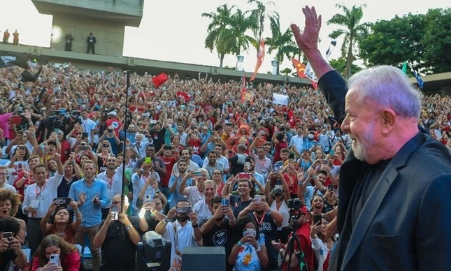 Lula em evento na Uerj 