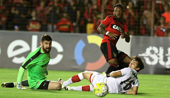 Sport x Vitória Série A (Foto: Marlon Costa / Pernambuco Press)