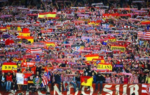 torcida Atlético de Madrid jogo Barcelona Liga dos Campeões (Foto: Getty Images)