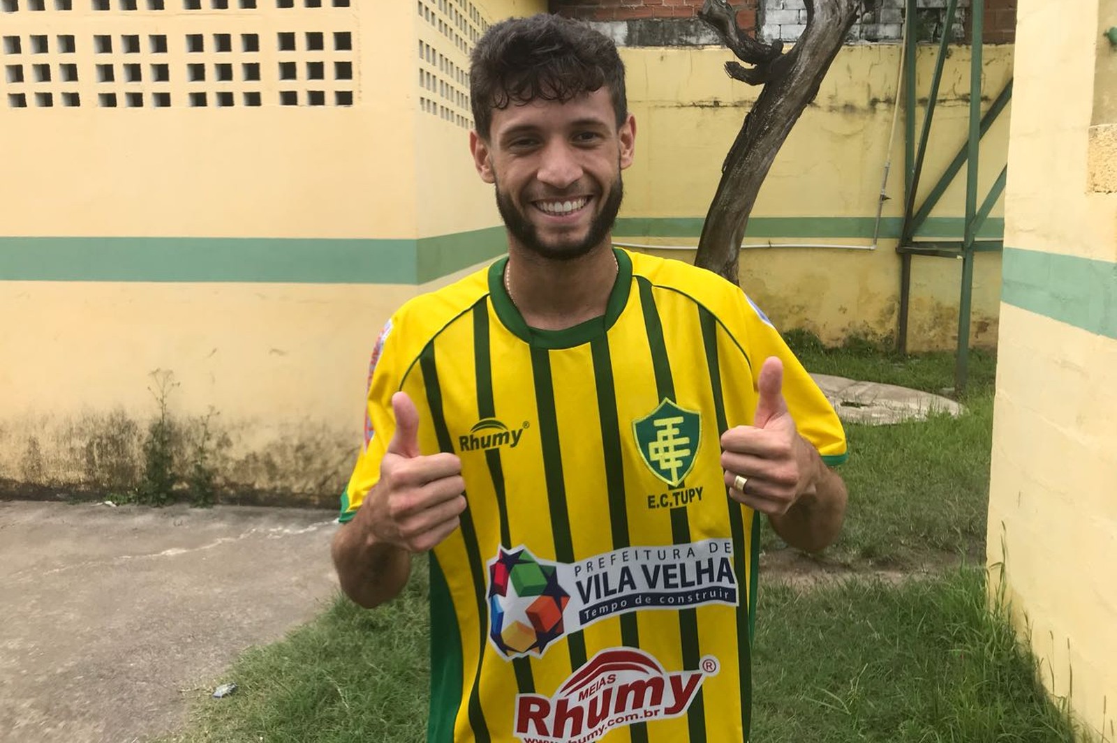 Desejado pelo Corinthians, Juninho Capixaba define 2017 como “ano mágico”