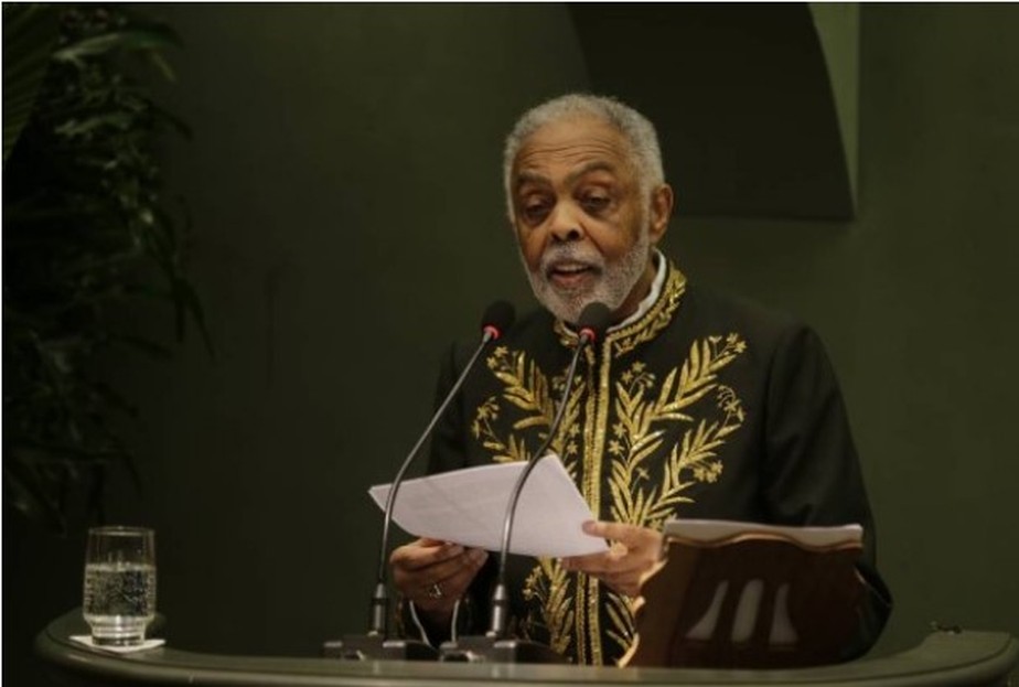 Gilberto Gil toma posse na ABL e fala em 'impulso de civilidade' e 'esperança' | Brasil | Valor Econômico