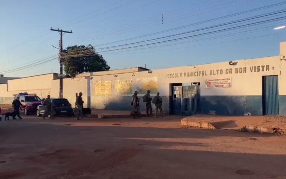 Base de comando da operação para prender Lázaro Barbosa em Cocalzinho de Goiás — Foto: Eduardo Marins/TV Anhanguera
