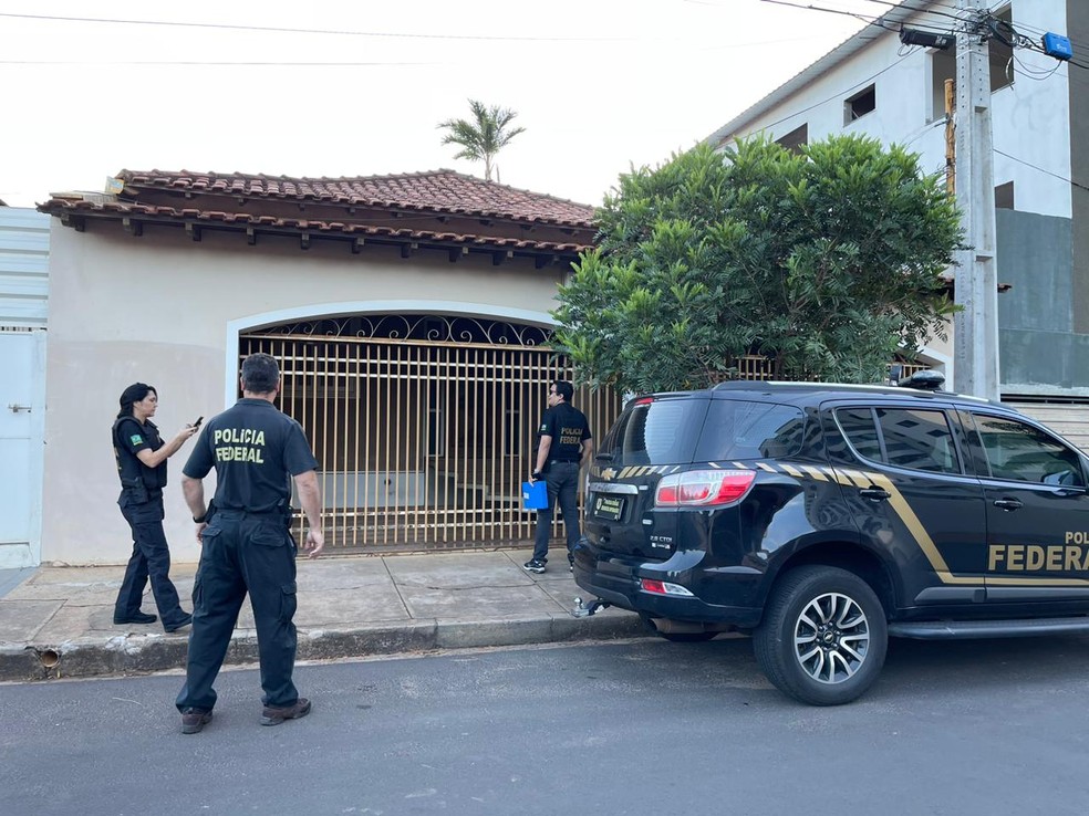 Operação investiga grupo em Assis que pode ter desviado mais de R$ 800 mil de cofres públicos  — Foto: Polícia Federal/ Divulgação 