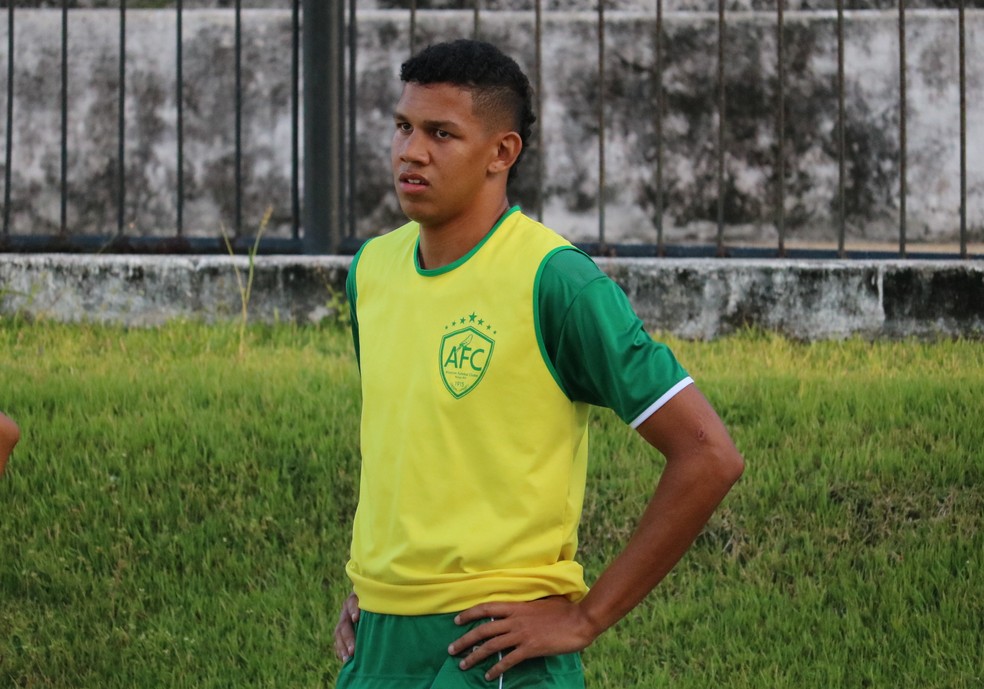 Thyago passou pelo Alecrim em 2019 — Foto: Augusto Gomes/GloboEsporte.com