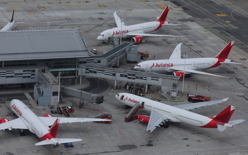 Avianca foi proibida pela Anac, em maio de 2019, de operar voos no Brasil. — Foto: Reuters/Luisa Gonzalez