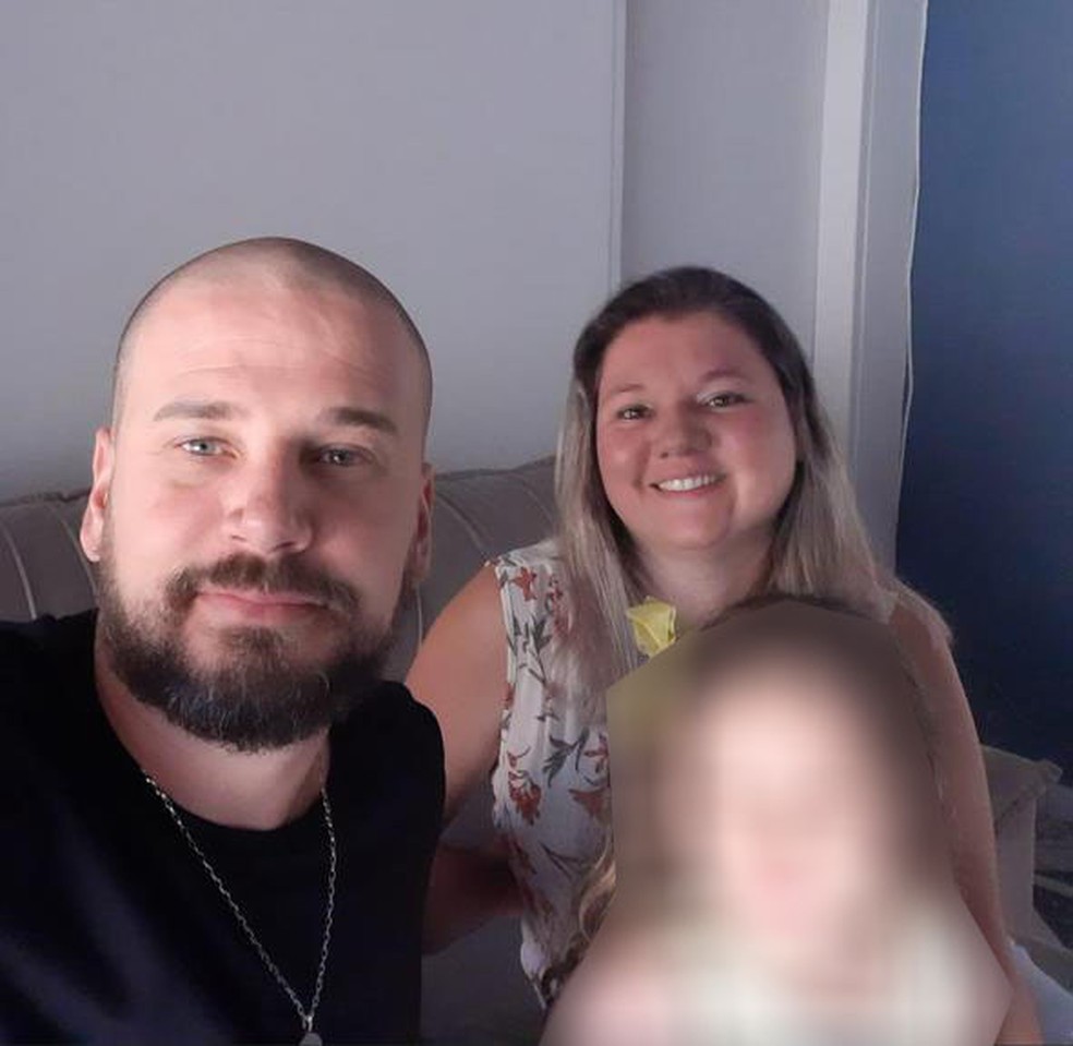 Samara Schultz, de 35 anos, foi morta a facadas pelo marido Feliciano Neto; ele foi encontrado morto na prisão — Foto: Reprodução