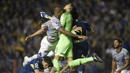 Com polÃªmica no VAR, Cruzeiro perde do Boca na Liberta (AP)