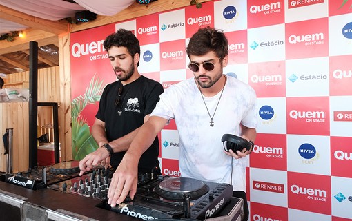 O duo Cat Dealers tocam no Sunset do QUEM On Stage