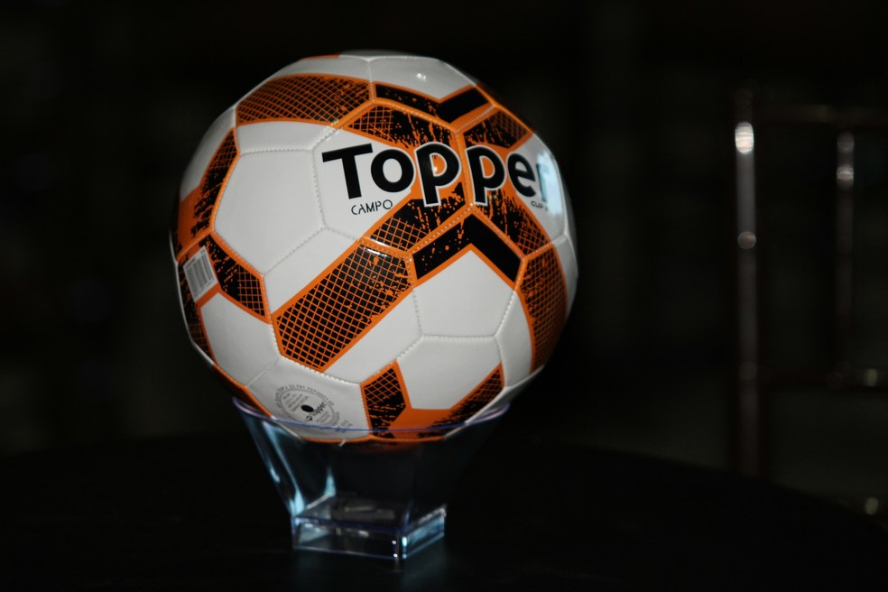 Esta  a bola oficial do Campeonato Paraibano de 2019  Foto: Cisco Nobre/GloboEsporte.com